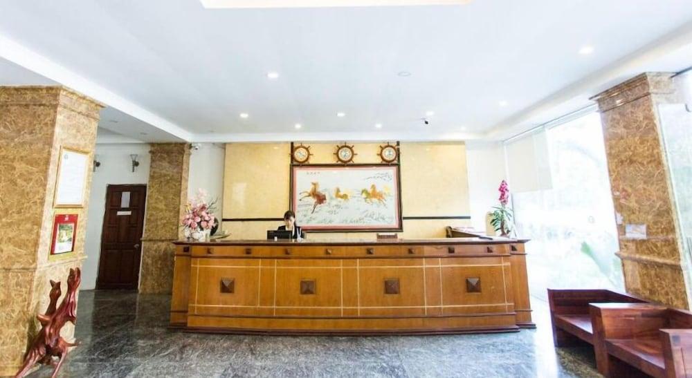 Hoang Yen Hotel 2 Куи Нхон Екстериор снимка